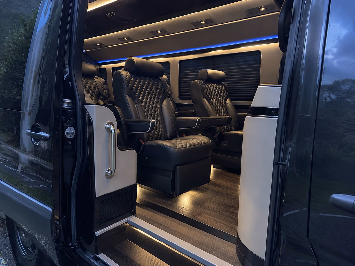 alexandria private event transportation onboard seating
