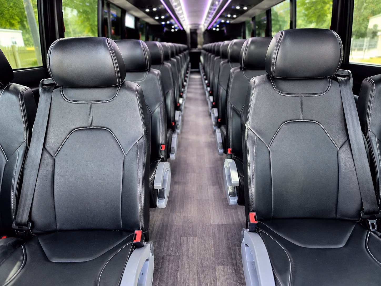 mclean school field trip transportation for any class size