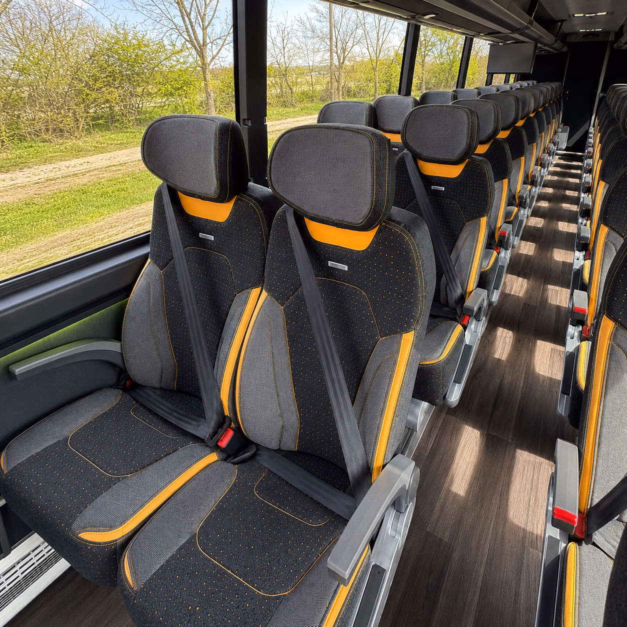 multi day and long distance corporate charter buses from alexandria
