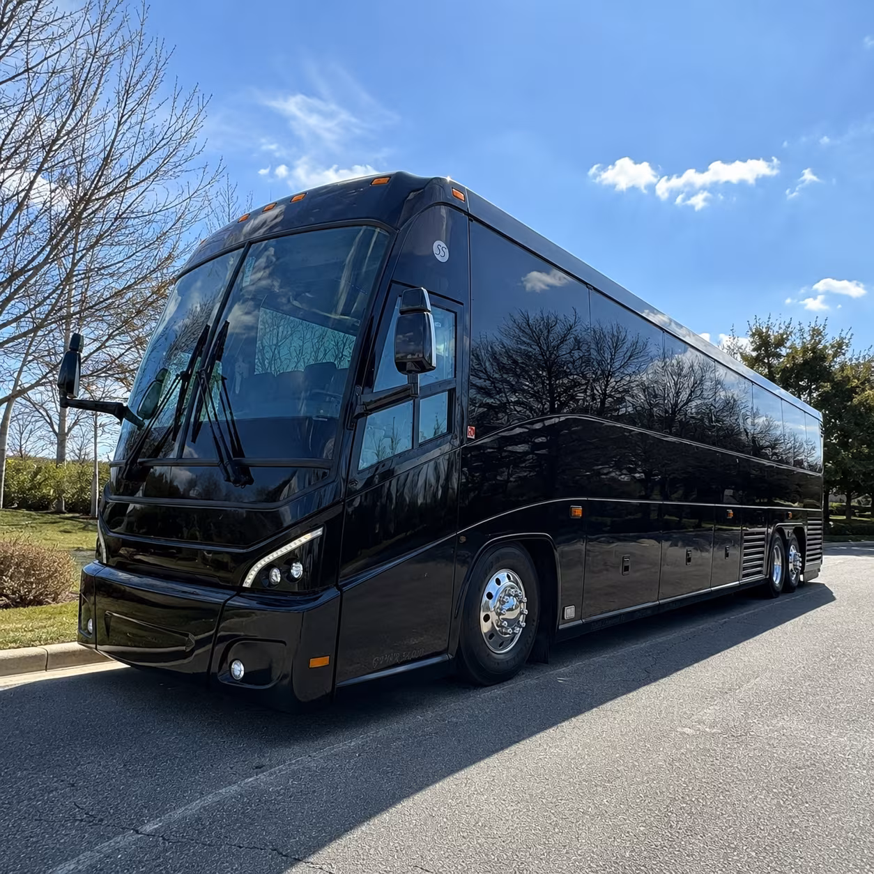 shuttling large groups to washington dulles international airport iad