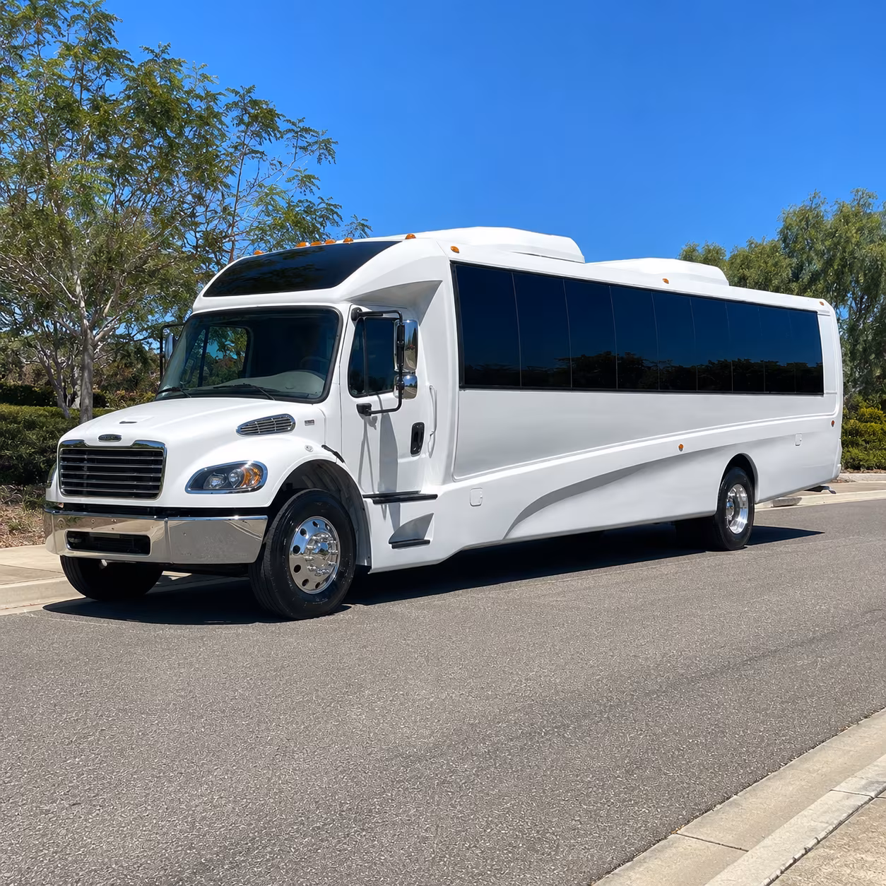smithsonian museum field trips from alexandria are easy with the right bus