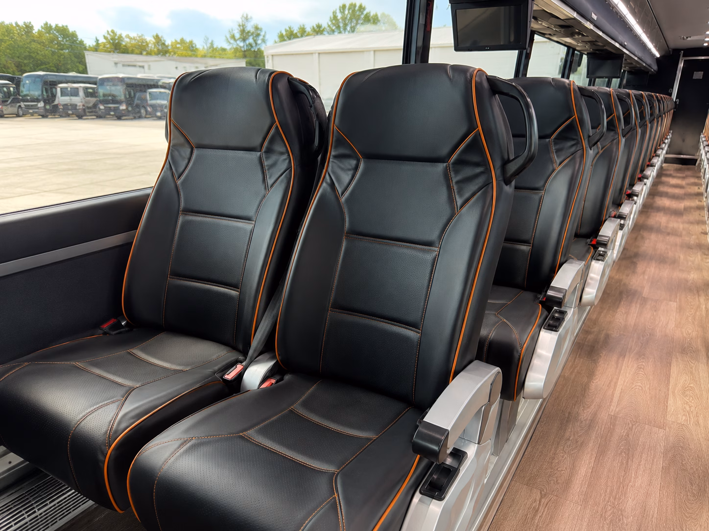 the perfect bus for gettysburg williamsburg and shenandoah valley school trips